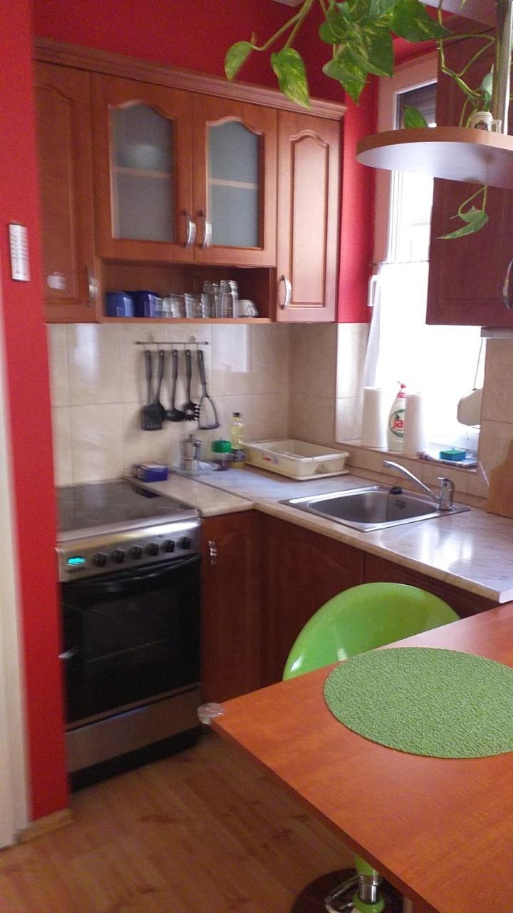 Mediterrán Szállás Gyula Esterno foto